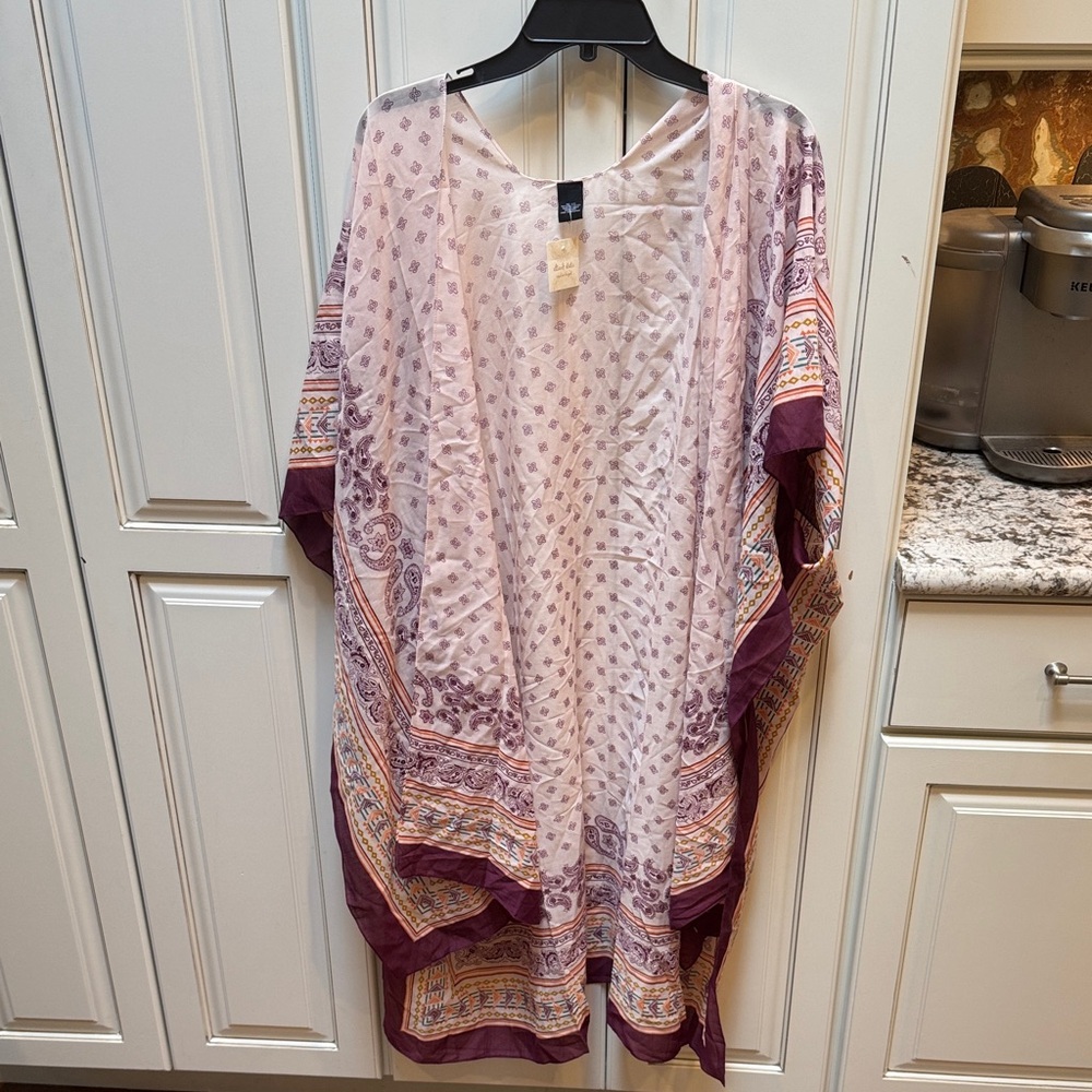 Altar'd State Cream and Purple Patterned Wrap